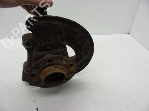 Used Left front steering knuckle VOLVO V70 I (875, 876) 2.4 (140 hp) 18624949