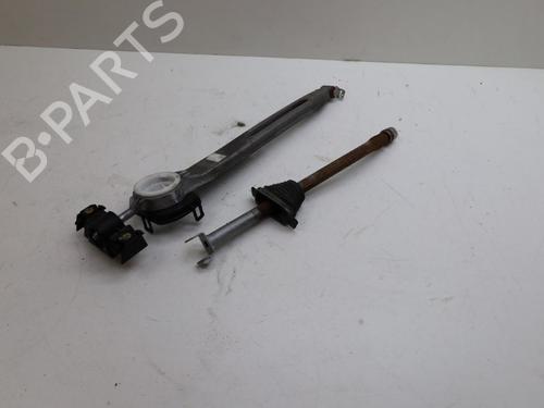 Used Gear lever Gear lever MERCEDES-BENZ C-CLASS (W204) C 180 CGI (204.049) (156 hp) 26883464 26883464