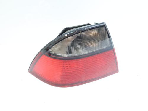 Venstre Baklys Venstre Baklys SAAB 9-5 (YS3E) 2.0 t (150 hp) 28010322 28010322