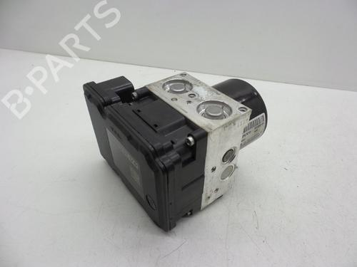 Used ABS pump VOLVO V60 I (155) D3 / D4 (163 hp) 18623401
