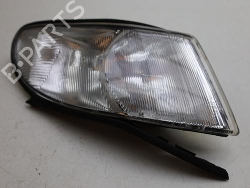Used Right front indicator Right front indicator SAAB 900 II Convertible 2.3 -16 (150 hp) 33322290 33322290