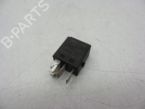 Used Electronic sensor Electronic sensor VOLVO V70 II (285) D5 (163 hp) 18620758 18620758