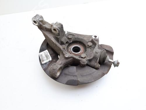 Used Left front steering knuckle VOLVO V70 II (285) 2.4 (140 hp) 31259576