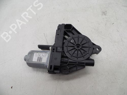 Used Electronic module Electronic module VOLVO V60 I (155) T3 (150 hp) 18614131 18614131