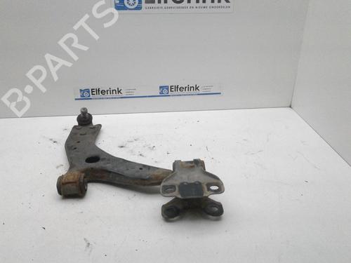 Used Right front suspension arm VOLVO V40 Hatchback (525) T2 GTDi (120 hp) 18632991