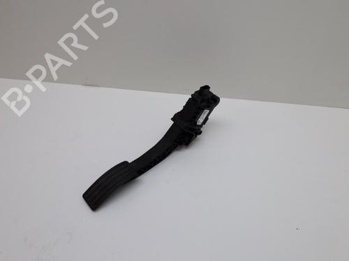 Used Pedal Pedal 18636466 18636466