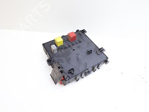 Used Fuse box Fuse box SAAB 9-3 Estate (E50) 1.9 TiD (120 hp) 18638630 18638630