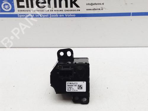 Switch LYNK & CO 01 PHEV | BP18634307I30 - Image 3