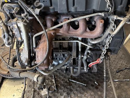 Engine VOLVO V70 II (285) D5 | BP39102124M1 - Image 4