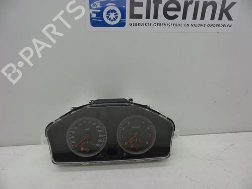 Used Instrument cluster Instrument cluster VOLVO V50 (545) 1.8 (125 hp) 18619884 18619884