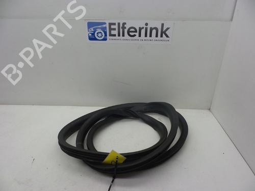 Used Rubber door seal VOLVO XC60 I SUV (156) D5 AWD (205 hp) 18619056