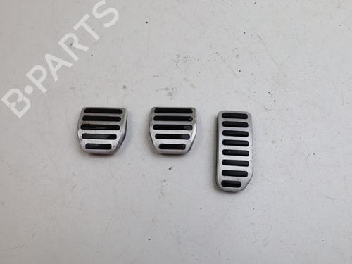 Pedal VOLVO V60 I (155) D4 (190 hp) 32229036