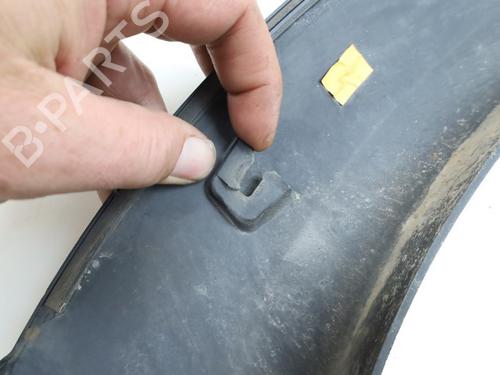 Used Wheel arch trim VOLVO XC70 II (136) D5 AWD (205 hp) 18834771