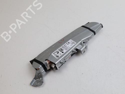 Altro VOLVO V60 II (225) D3 (150 hp) 30811279