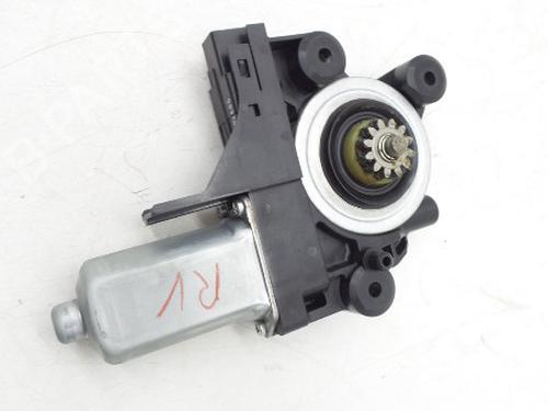Used Electronic module VOLVO S80 II (124) D5 (185 hp) 18617505