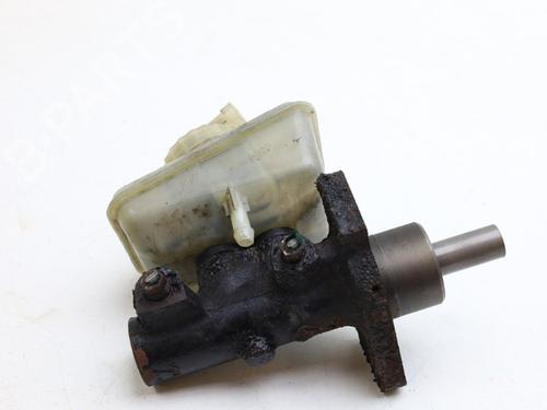 Used Brake master cylinder Brake master cylinder 38439489 38439489