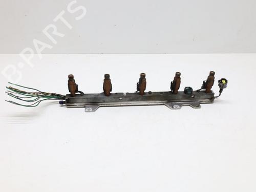 Used Injection rail Injection rail 38783756 38783756
