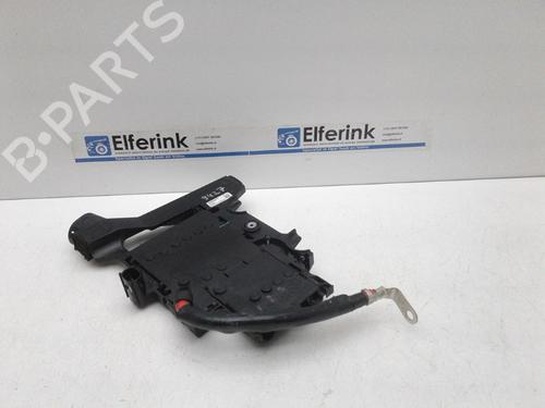 Used Fuse box Fuse box VOLVO V90 II Cross Country (236) T5 AWD (250 hp) 18632469 18632469