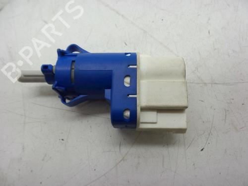 Used Switch Switch VOLVO V60 I (155) D3 / D4 (163 hp) 18623410 18623410