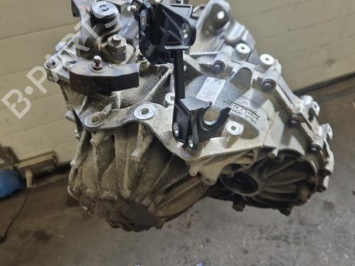 Gearbox VOLVO XC60 I SUV (156) D4 | BP29586637M3 