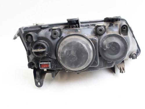 Left headlight SAAB 9-3 (YS3F, E79, D79, D75) 1,8t | BP29743751C28 
