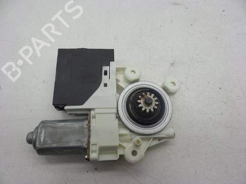 Used Electronic module Electronic module VOLVO S40 II (544) 1.8 (125 hp) 18618617 18618617