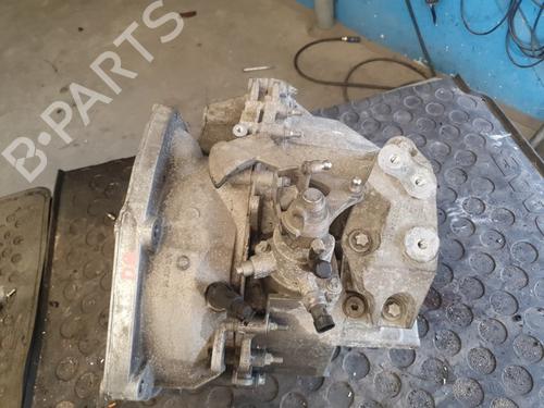 Used Gearbox SAAB 9-3 Convertible (YS3F) 1.9 TTiD (180 hp) 18639444