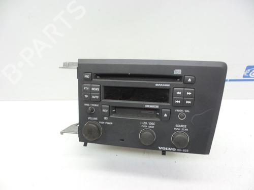 Used Radio VOLVO V70 II (285) 2.4 T (200 hp) 18628325