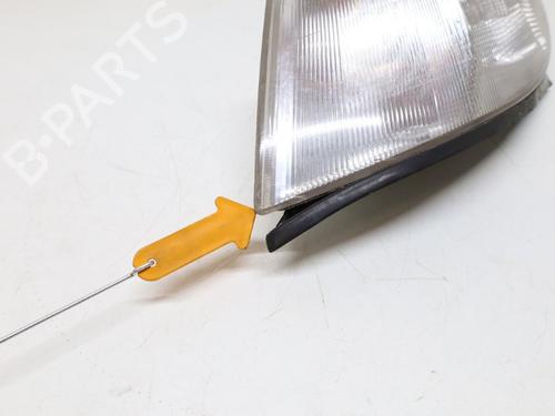 left-front-indicator-saab-9-3-ys3d-1998-1999-2000-2001-2002-2003-38652188 main image
