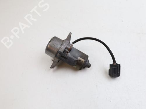 Used Vacuum pump VOLVO V50 (545) 2.4 (170 hp) 28474497