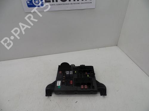 Used Fuse box Fuse box OPEL INSIGNIA A Sports Tourer (G09) 2.0 CDTI (35) (131 hp) 18615791 18615791