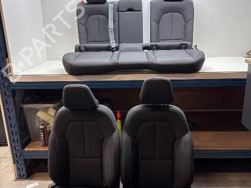 Used Seats set Seats set VOLVO XC40 (536) Recharge (252 hp) 32178063 32178063