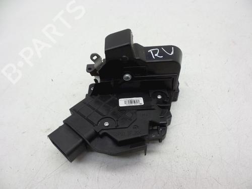 Used Front right lock VOLVO C30 (533) D2 (115 hp) 18625906