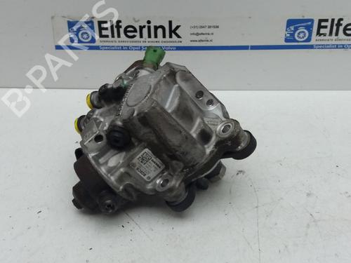 Used Fuel pump Fuel pump VOLVO V60 I (155) D6 Hybrid AWD (280 hp) 18634772 18634772
