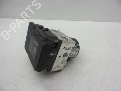 Used ABS pump VOLVO S60 II (134) DRIVe / D2 (114 hp) 18624701