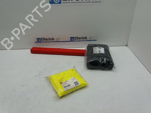 other-lynk-co-01-phev-2017-18634211 main image