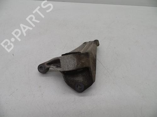 Used Engine mount VOLVO C30 (533) 1.8 (125 hp) 18613441