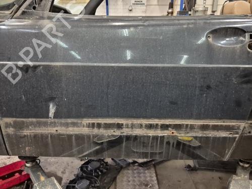 Used Left front door SAAB 900 I Convertible 2.0 S Turbo-16 (141 hp) 21197320