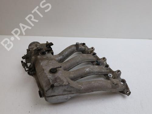 Colector de admissão Colector de admissão SAAB 900 I (AC4, AM4) 2.1 -16 (136 hp) 36038212 36038212