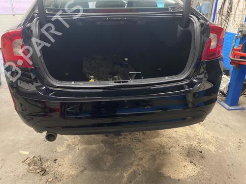 Used Rear bumper VOLVO S60 II (134) D3 (136 hp) 18637836