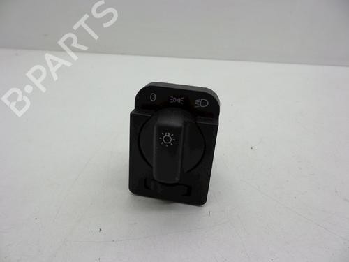 Used Headlight switch OPEL CORSA B (S93) 1.4 i 16V (F08, F68, M68) (90 hp) 18622324
