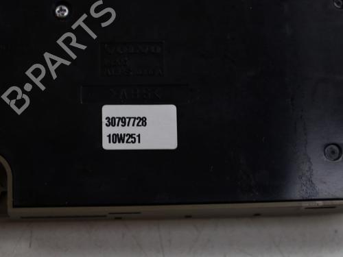 Switch VOLVO V70 III (135) 2.0 T | BP26164442I30 