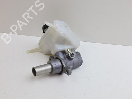 Used Brake master cylinder MERCEDES-BENZ GLC (X253) 250 4-matic (253.946) (211 hp) 29053063