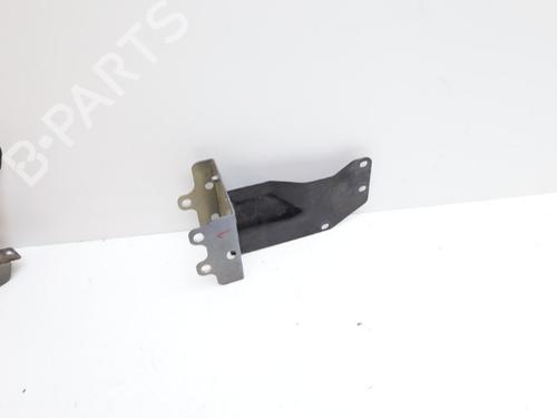 Støtte VOLVO XC90 II (256) T8 Hybrid AWD | BP31332702C155