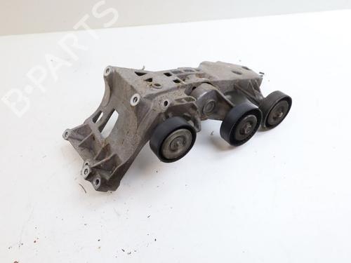 Used Engine mount Engine mount MERCEDES-BENZ A-CLASS (W169) A 160 (169.031, 169.331) (95 hp) 20308950 20308950