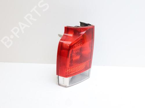 Used Left taillight VOLVO V70 II (285) D5 (185 hp) 30853939