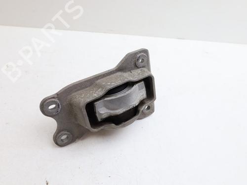 Used Engine mount Engine mount VOLVO V60 II (225) T4 (190 hp) 33984576 33984576