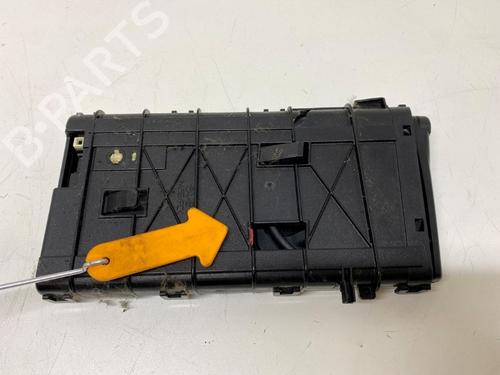 Used Cup/Object holder Cup/Object holder SAAB 9-3 Convertible (YS3F) 1,8t (150 hp) 40532741 40532741
