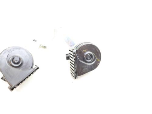 Used Horn Horn VOLVO XC40 (536) Recharge (252 hp) 32177980 32177980