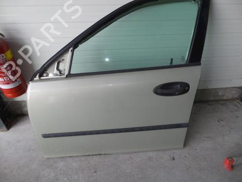 Used Left front door SAAB 9-3 Estate (E50) 1.8 i (122 hp) 18617752
